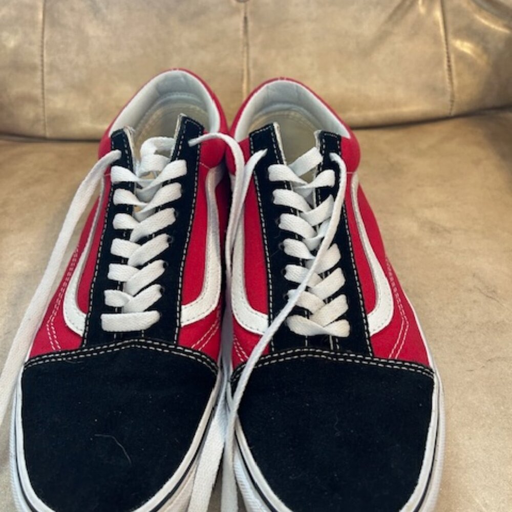 Vans Shoes - Red & Black - Men's size 9